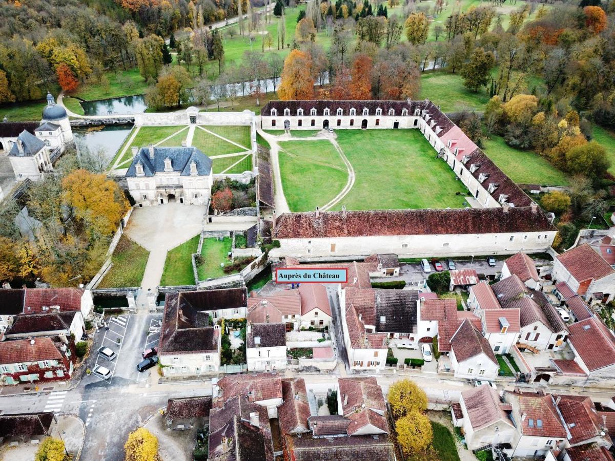 Aupres Du Chateau Tanlay Dış mekan fotoğraf