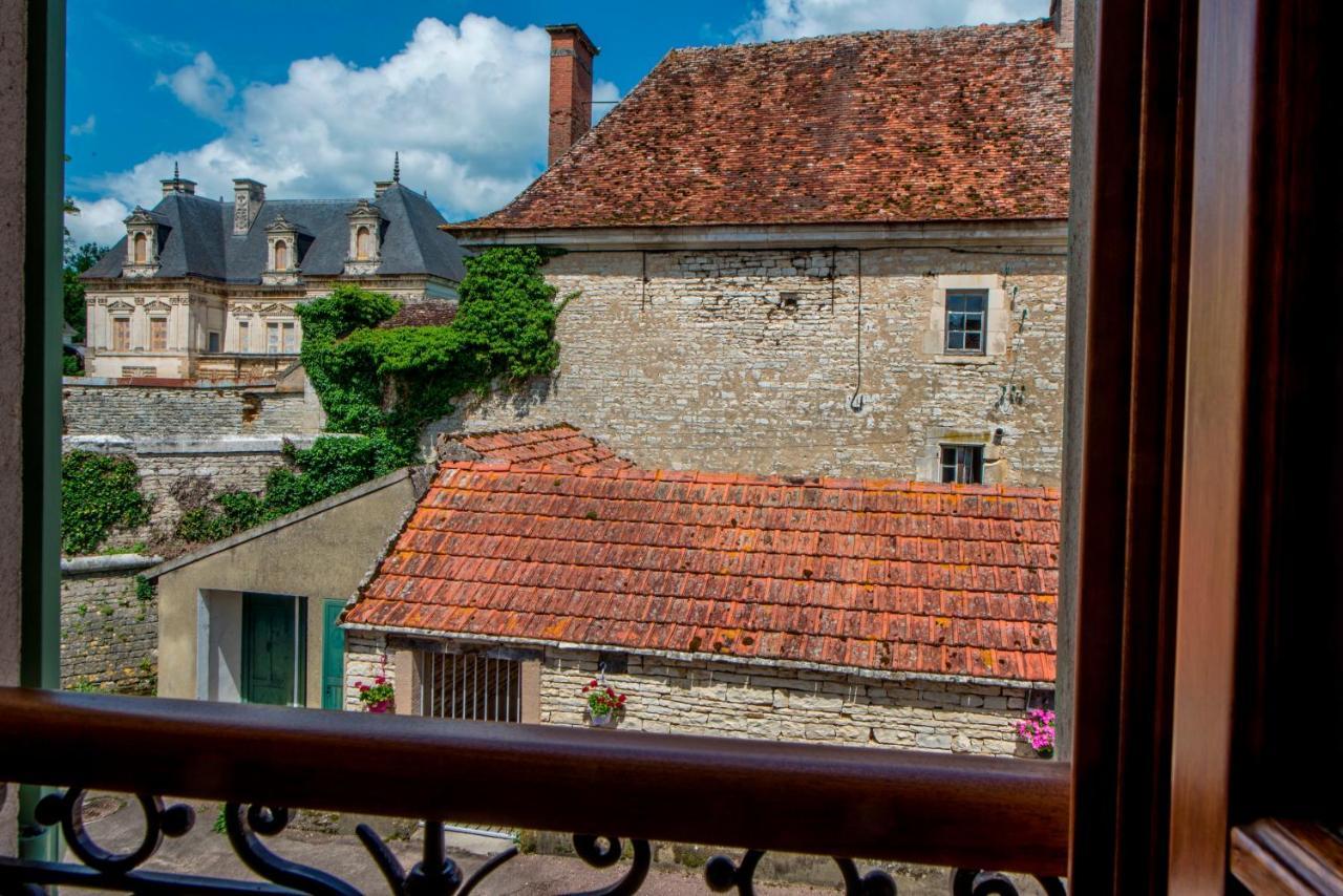 Aupres Du Chateau Tanlay Dış mekan fotoğraf